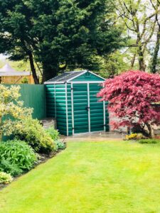 Construire un abri de jardin sans permis : les règles à suivre