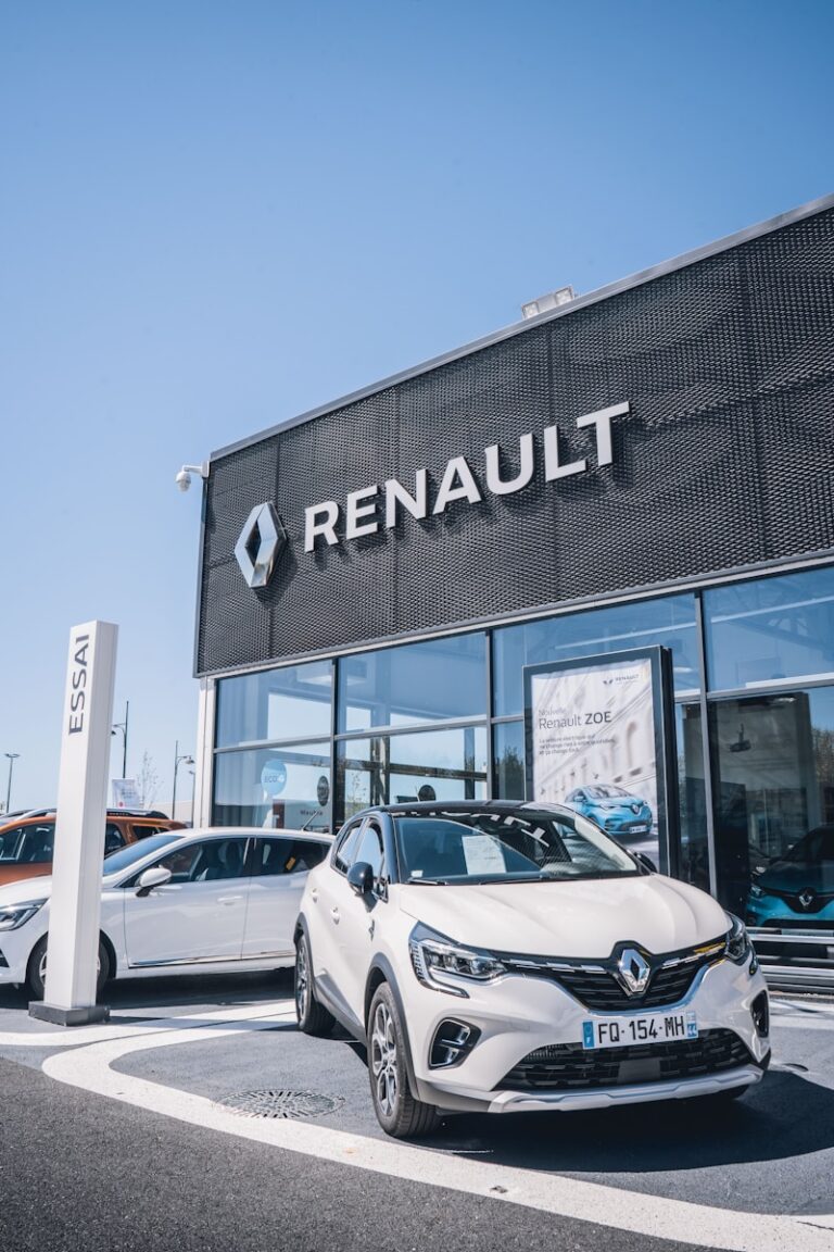 Certificat de conformité auto : à savoir en 2025 coc renault